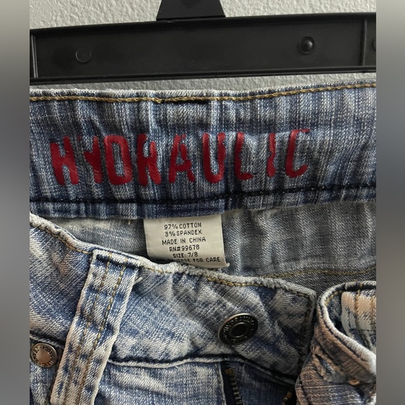 Hydraulic Super Low Metro Light Wash Distressed Jeans - Picture 3 of 12